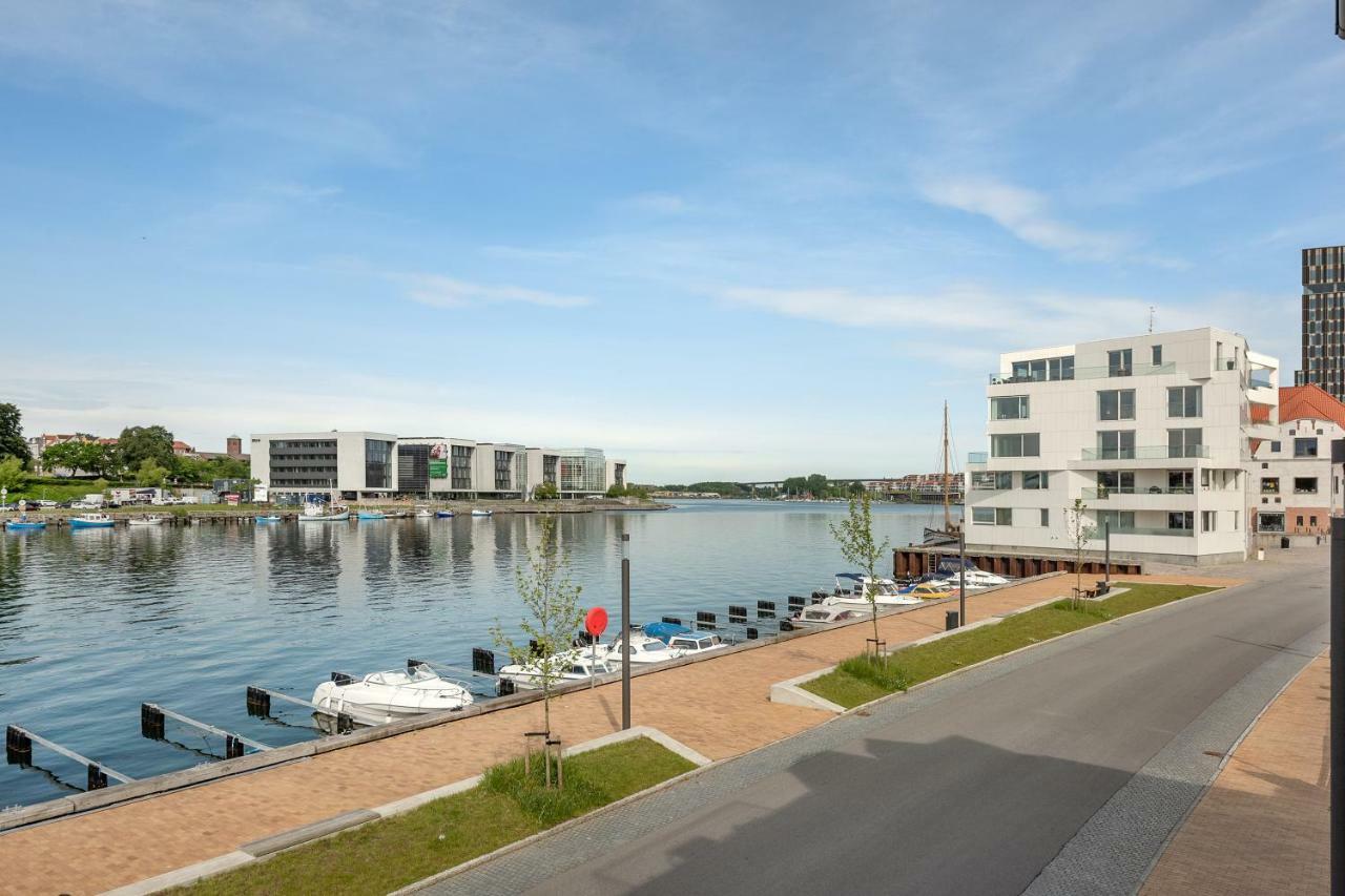 Luxury City Center Harbour Apartment 2 Bedroom Sønderborg Exteriör bild