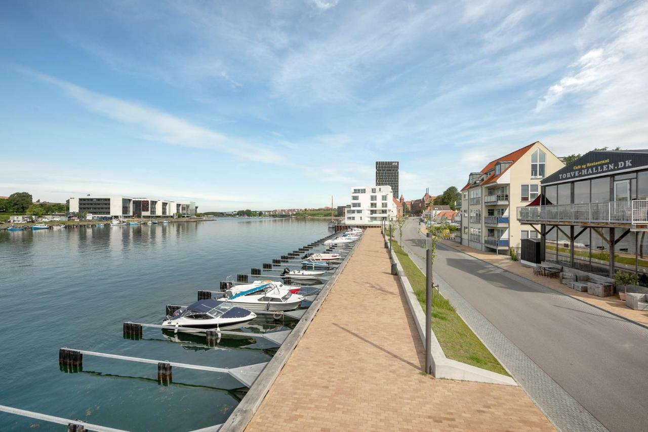 Luxury City Center Harbour Apartment 2 Bedroom Sønderborg Exteriör bild